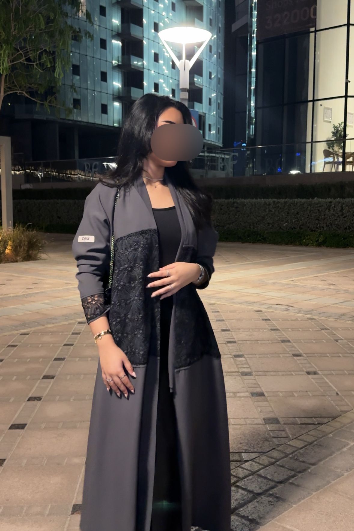 23